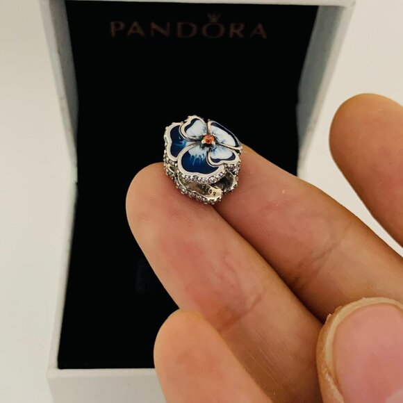 ✨🔥Pandora Blue Pansy Flower Charm - Picture 10 of 10